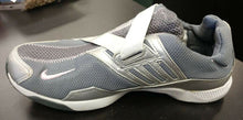 Load image into Gallery viewer, Women’s 2006 Nike Training Running Shoes – Size 6.5
