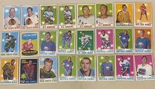 Load image into Gallery viewer, 1969-70 O-Pee-Chee Hockey set of 25 cards lot
