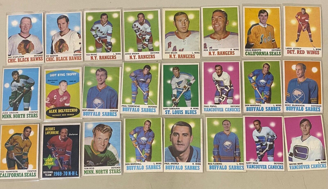 1969-70 O-Pee-Chee Hockey set of 25 cards lot
