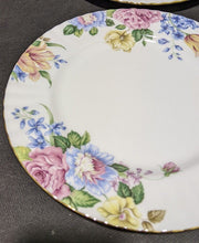 Load image into Gallery viewer, 4 ROYAL ALBERT Bone China Dinner Plates - Beatrice - 10.5&quot;

