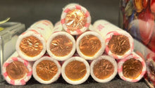 Load image into Gallery viewer, 1978 Canadian Pennies 1 cent copper coins (50 per roll) 10 machine rolls lot
