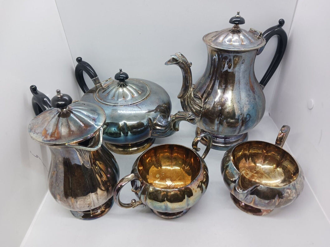 Marlboro Old English Reproduction Tea/Coffee/Coco & Hot Water/Cream/Sugar Set