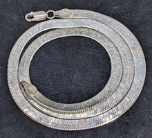 Load image into Gallery viewer, Sterling Silver Flat Herringbone Chain / Necklace - 17&quot; - 14.6 grams
