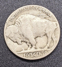 Load image into Gallery viewer, 1924 United States (USA) – S – Buffalo Five Cent Nickel Coin
