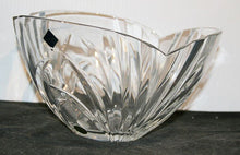 Load image into Gallery viewer, Bohemia Crystal Bowl – Poppy Shape – In Original Box
