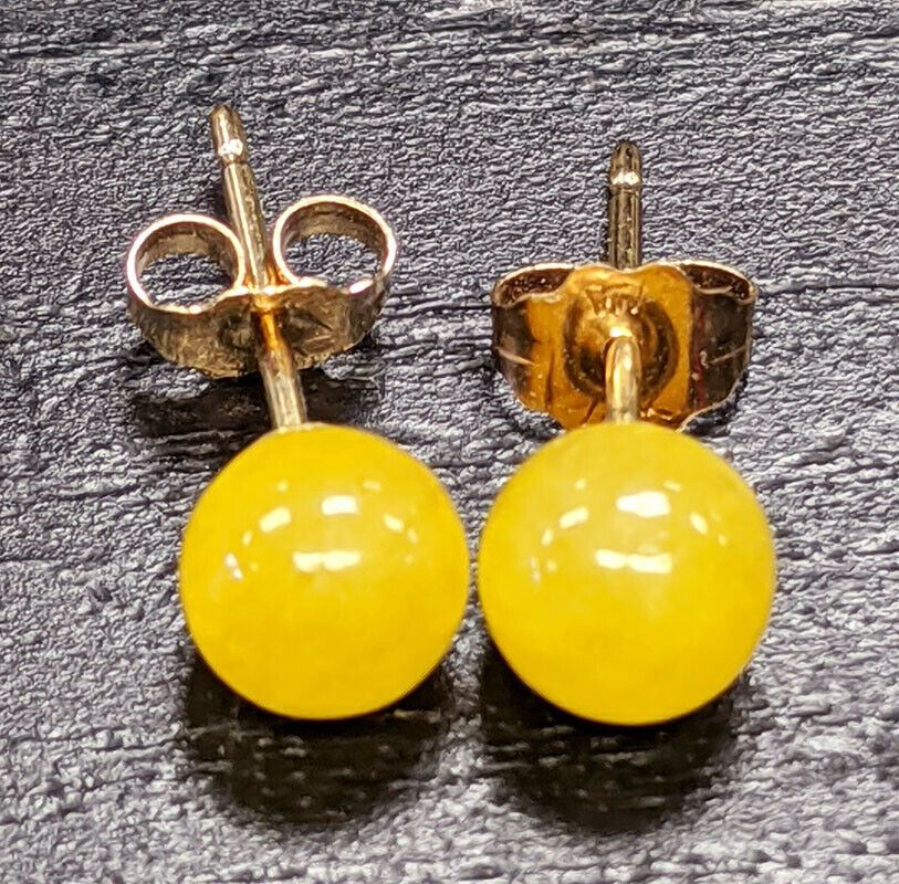 14 Kt Yellow Gold Yellow Bead Stud Earrings
