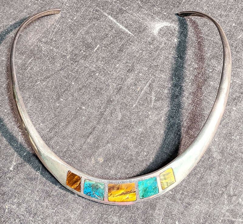 Sterling Silver Fashion Neckline With Stone Inlay - JQM Made In Mexico