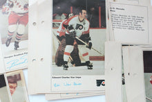 Load image into Gallery viewer, 1971 Toronto Sun 15 pc Hockey Lot - New York, Philadelphia, Etc.

