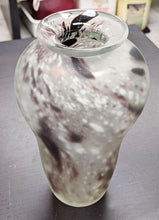 Load image into Gallery viewer, 1980 Kathryn Thomson Signed - Canadian Art Glass Vase - 7.5&quot; Tall
