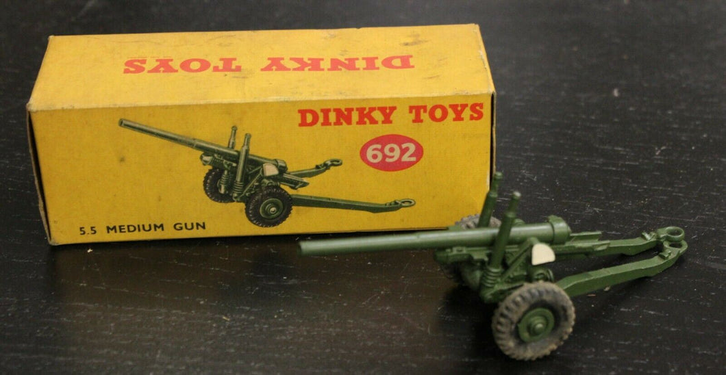 Dinky Toys 692 5.5 Medium Gun in Vintage Box Made in England by Meccano LTD.