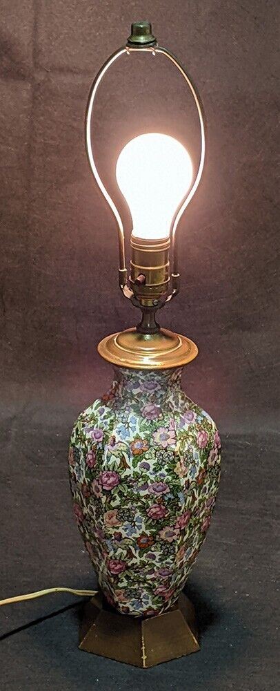 Crown Ducal Ware - England - Roseland Chintz - Table Lamp - Working