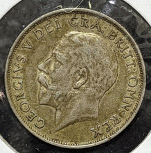 Load image into Gallery viewer, 1915 UK - Great Britain - Silver One Shilling Coin in 2x2
