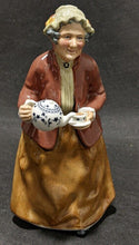 Load image into Gallery viewer, ROYAL DOULTON Bone China Figurine - Teatime - HN2255
