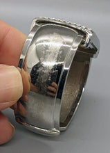 Load image into Gallery viewer, Unbranded Fashion Bangle Wrist Watch - Silver Tone Bracelet - Crystals on Bezel
