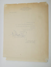 Load image into Gallery viewer, 1948 Military Autograph Lieutenant General J. A. Van Fleet
