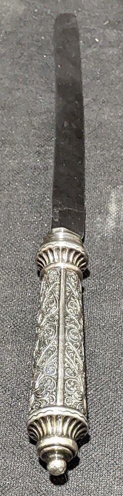 Vintage Sterling Silver Round Intricate Handle Cake Knife