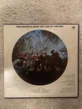 Load image into Gallery viewer, Greateful Dead Anthem of the sun vinyl album record 1968
