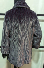 Load image into Gallery viewer, Vintage Grey Faux Fur Women&#39;s 3/4 Length Jacket
