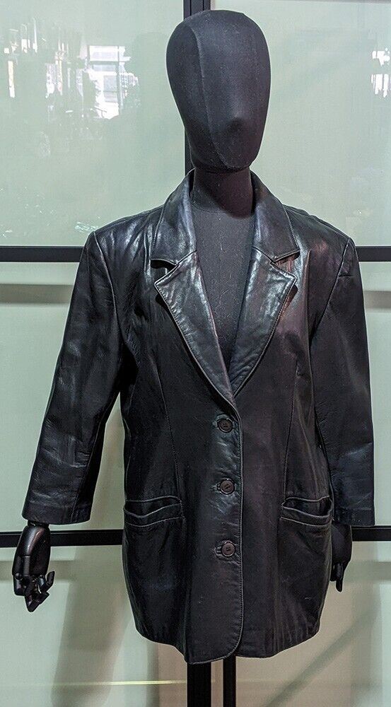 Vintage Women's Black Leather Danier Jacket - Button Front - Size XL