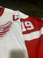 Load image into Gallery viewer, Detroit Red Wings Jersey Number 19 Yzerman CCM Size-XXL/52
