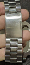 Load image into Gallery viewer, Mens Triangular Dial Nemesis Wristwatch - Metal Bracelet
