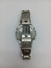 Load image into Gallery viewer, Harve Benard Men&#39;s 30M Stainless Steel Caseback Watch 20-055
