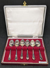 Load image into Gallery viewer, 6 Vintage Sterling Silver Demitasse Spoon Set in Fitted Canteen
