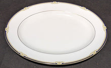 Load image into Gallery viewer, WEDGWOOD Bone China Platter - Cavendish - Cobalt &amp; Gold - 15 1/4&quot;
