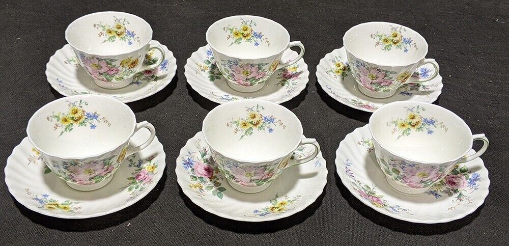 6 ROYAL DOULTON Fine Bone China Tea Cups & Saucers - Arcadia Pattern