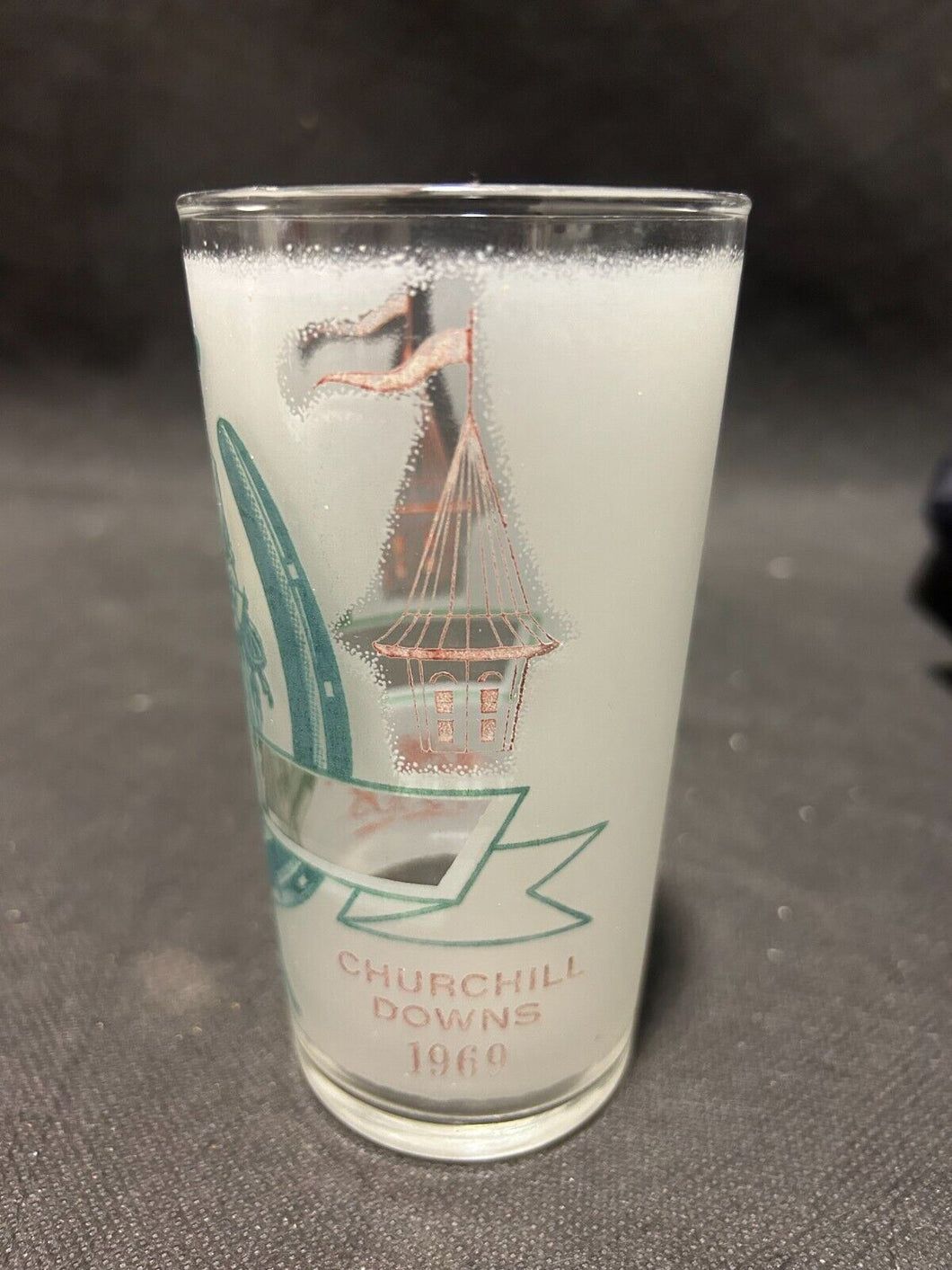 1969 Kentucky Derby Churchill Downs Glass Souvenir