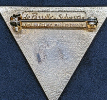 Load image into Gallery viewer, De Passille Sylvestre - Modernist Canadian Triangular Brooch - Enamel
