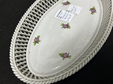 Load image into Gallery viewer, Herend Basket with floral design, EX
