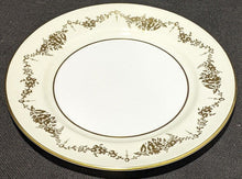 Load image into Gallery viewer, AYNSLEY Fine Bone China Salad Plate - Highfield Pattern
