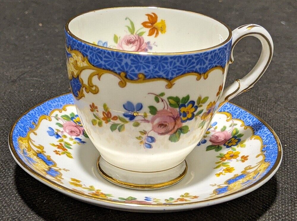 Paragon Double Warrant Tea Cup & Saucer Set - Blue Border, Floral Spray