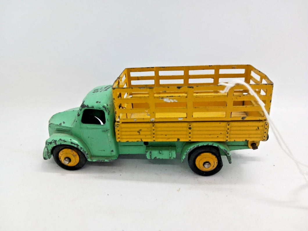 1950s Dodge Farm Wagon, Dinky Toys, Made in England, approx. 4