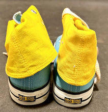 Load image into Gallery viewer, Air Walk, Max Blue/Yellow, Boys size 4
