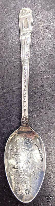 1933 Chicago World Fair Sterling Silver Souvenir Spoon - Green Duck Co.
