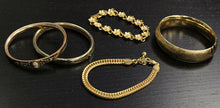 Load image into Gallery viewer, 5 pc Costume Jewelry Bracelet Lot
