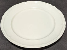 Load image into Gallery viewer, VILLEROY &amp; BACH Porcelain - Manoir - Dinner Plate
