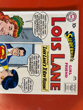 Load image into Gallery viewer, 1961 DC Comics Superman&#39;s Girlfriend Lois Lane Issue 22
