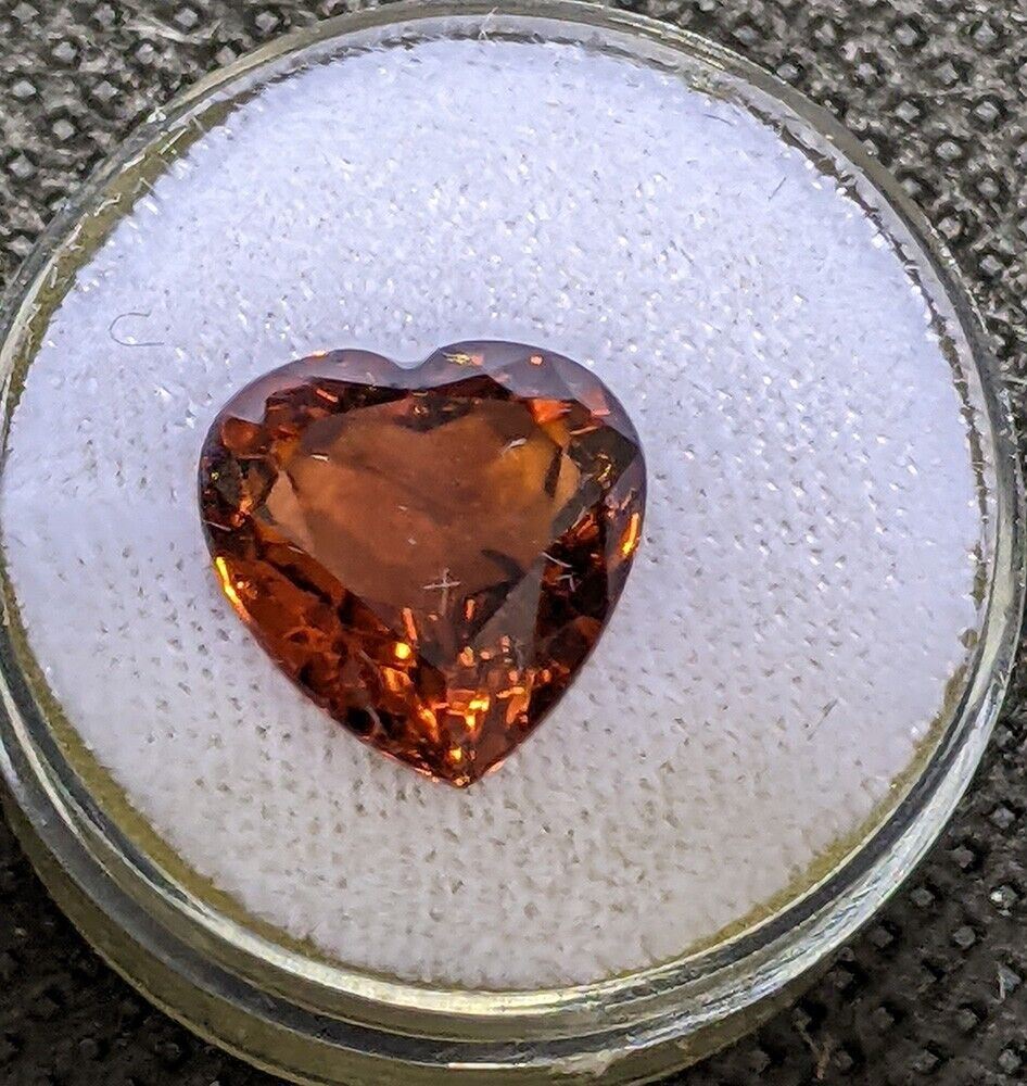Loose Heart Shaped Heated Amethyst Gemstone - Looks Like Garnet - 6.23 carats