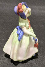 Load image into Gallery viewer, ROYAL DOULTON Bone China Figurine - Babie - HN1679
