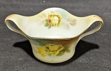Load image into Gallery viewer, Beautiful Yellow Rose Painted Creamer &amp; Sugar Bowl - RS Germany - Poland China
