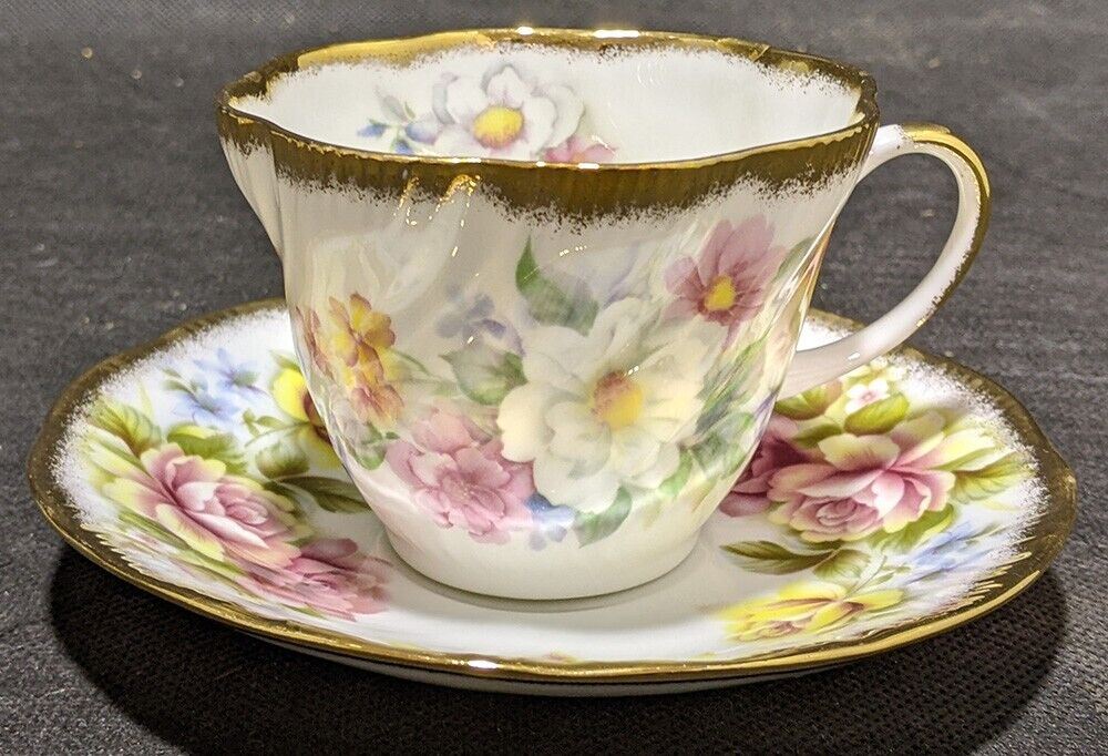 Vintage Queens Bone China Tea Cup & Saucer - Gold Border, Floral Bouquet