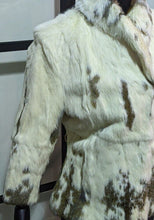 Load image into Gallery viewer, Vintage Women&#39;s Rabbit Fur Jacket - White With Brown Accent - Waist Length
