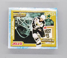 Load image into Gallery viewer, Vintage Jell-O with Hockey Card Sealed
