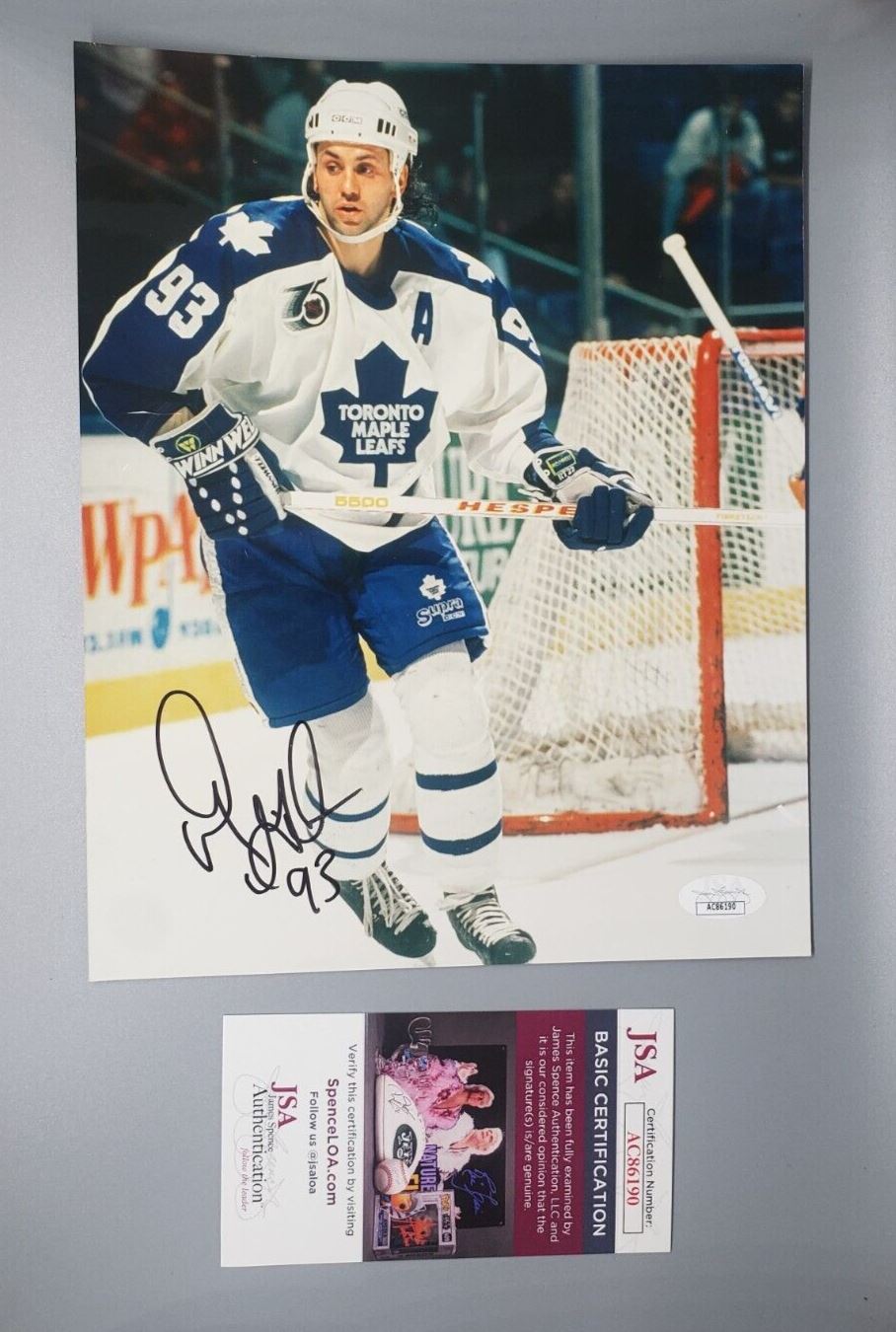 Hockey Player Doug Gilmour Autographed Photograph Signed - JSA Certified