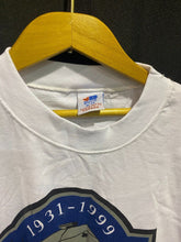 Load image into Gallery viewer, 1931-1999 Maple Leaf Gardens Memories and Dreams T-Shirt size XL
