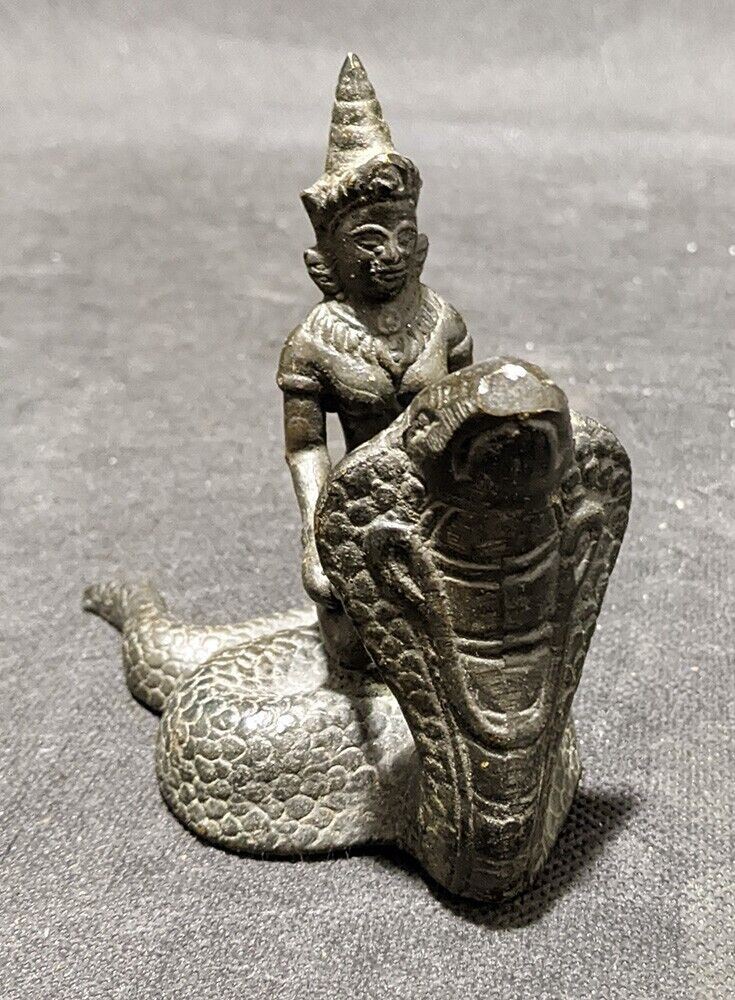 Vintage Bronze Thai Statue - Vishnu Riding Naga - 5