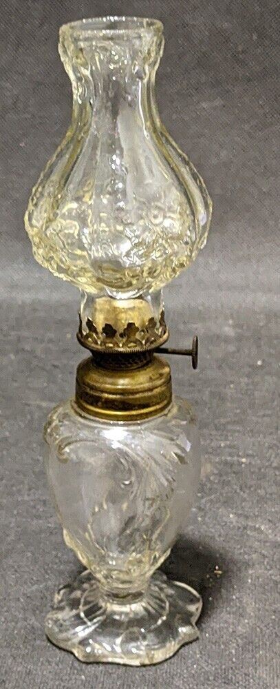 Vintage Pressed Glass Oil Lamp - As Is - Chip In Chimney - Brass Fittings